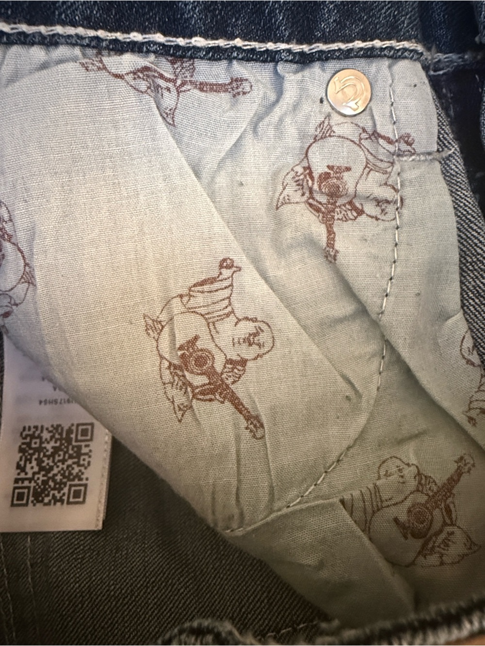 NEW True Religion Dark Blue Denim Bermuda Shorts - Picture 8 of 10